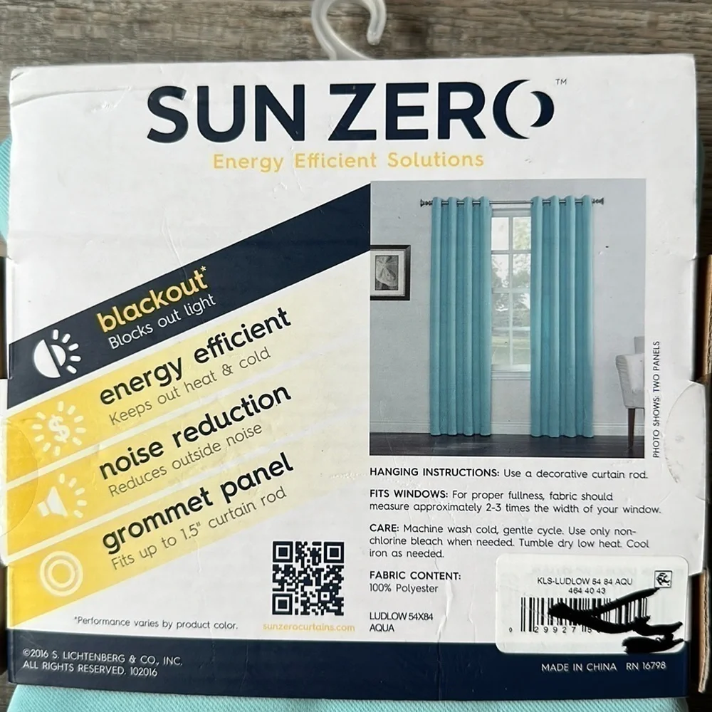 NWT Sun zero curtains, complete blackout 84 inch aqua